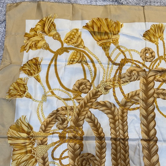 Authentic Dior Gold and Cream Silk Oversize Scarf - Picture 4 of 11